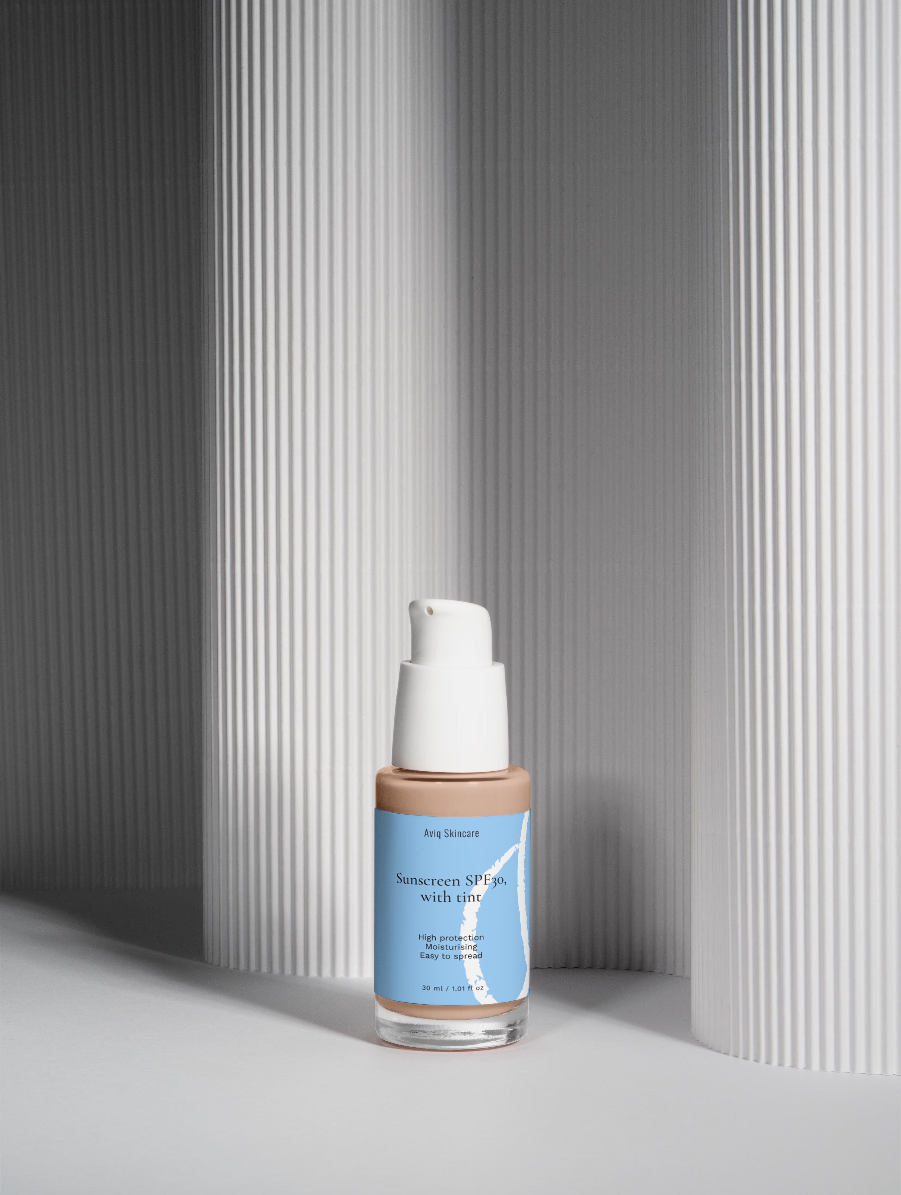 Sunscreen SPF30, with tint